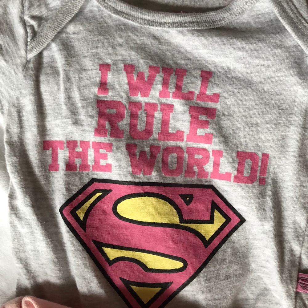 5 onesies - Picture 2 of 4